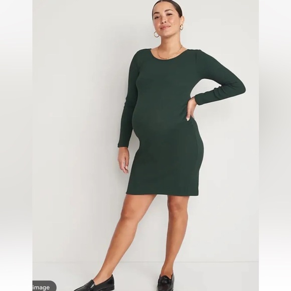 NWT Maternity Long-Sleeve Cutout-Back Rib-Knit Dress - Picture 2 of 4